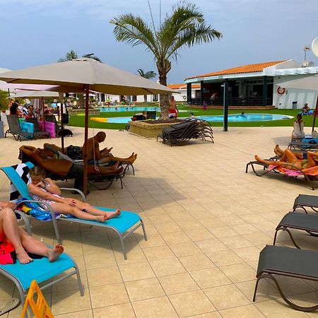 Ocean Breeze And Seaview Resort Адехе Экстерьер фото